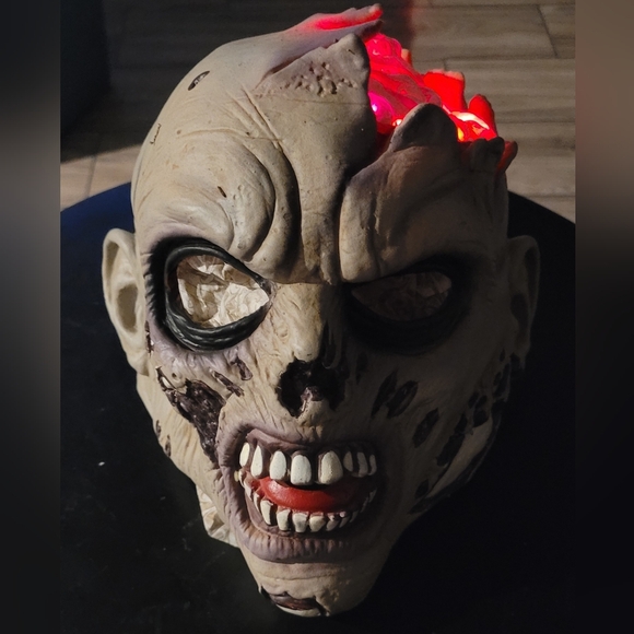Zombie Halloween Mask - Picture 6 of 6